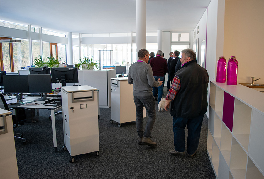 Führung durch die Büroräume